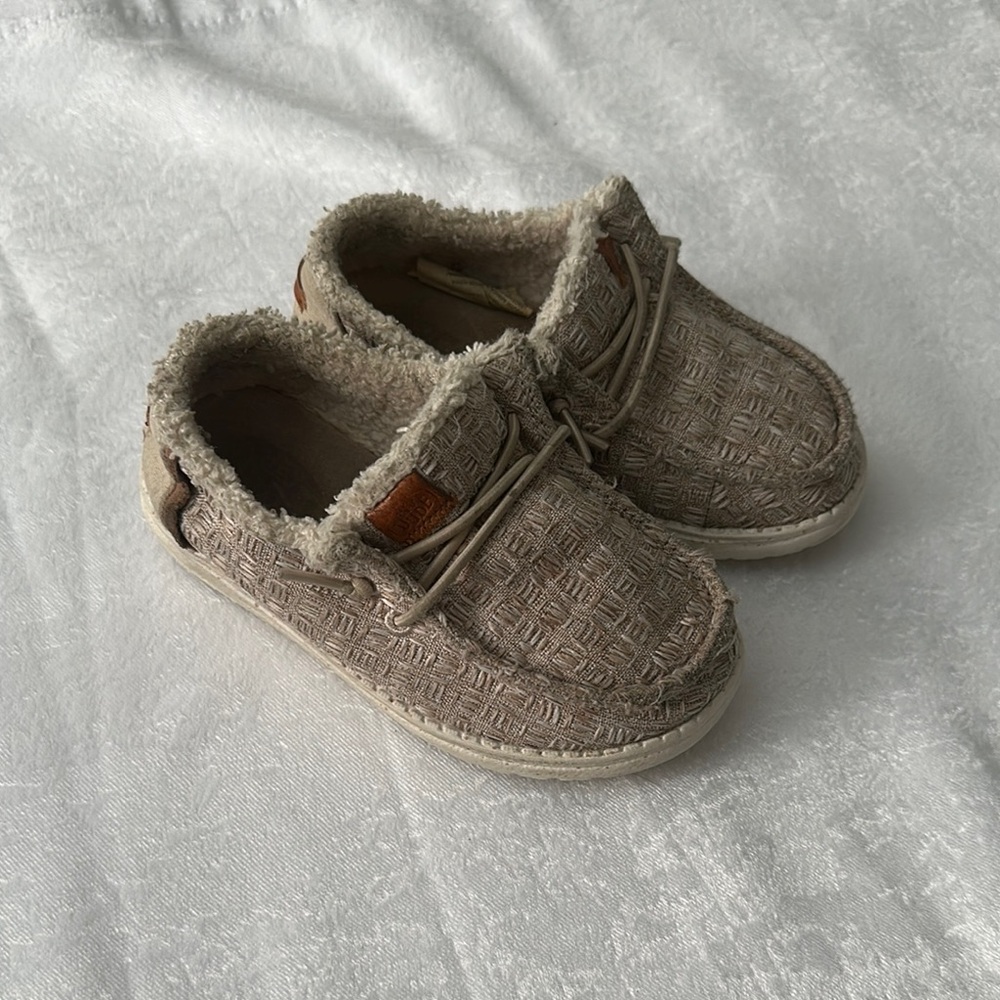 Tan Plush Lined Slip-On Slippers